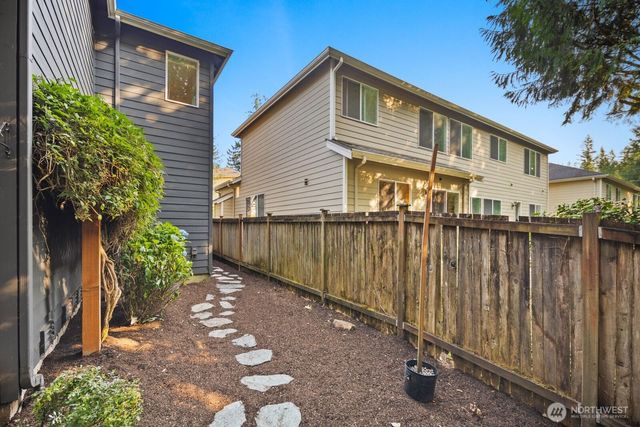 3117 222nd Court SE, Sammamish, WA 98075