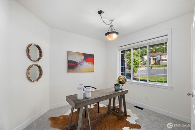 3117 222nd Court SE, Sammamish, WA 98075