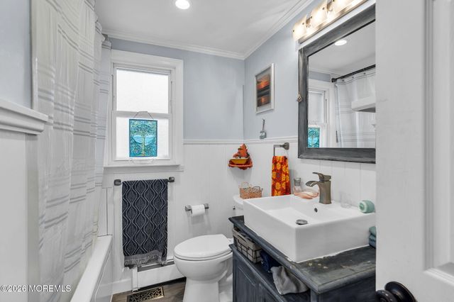 168 W End Avenue, Island Heights, NJ 08732
