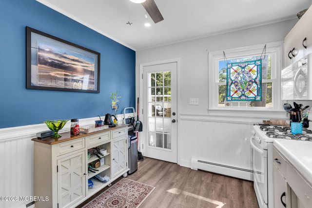 168 W End Avenue, Island Heights, NJ 08732