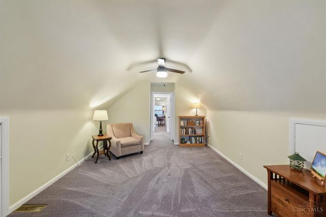 3827 Thornton Drive, Cincinnati, OH 45236