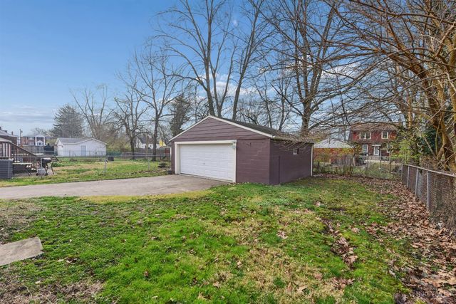 3827 Thornton Drive, Cincinnati, OH 45236