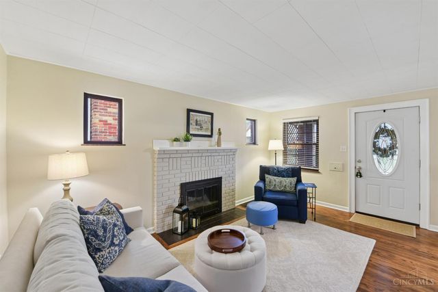 3827 Thornton Drive, Cincinnati, OH 45236