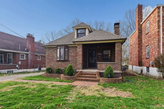 3827 Thornton Drive, Cincinnati, OH 45236