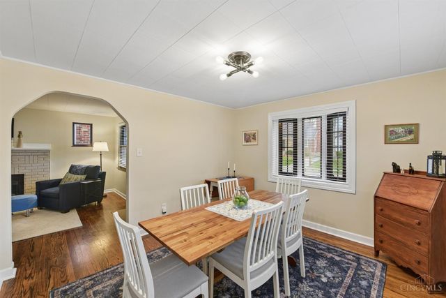 3827 Thornton Drive, Cincinnati, OH 45236