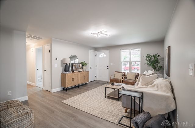 7221 Serpentine Drive, Dayton, OH 45424