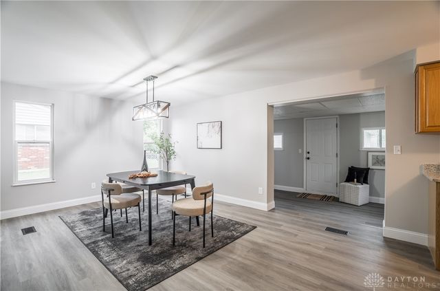 7221 Serpentine Drive, Dayton, OH 45424