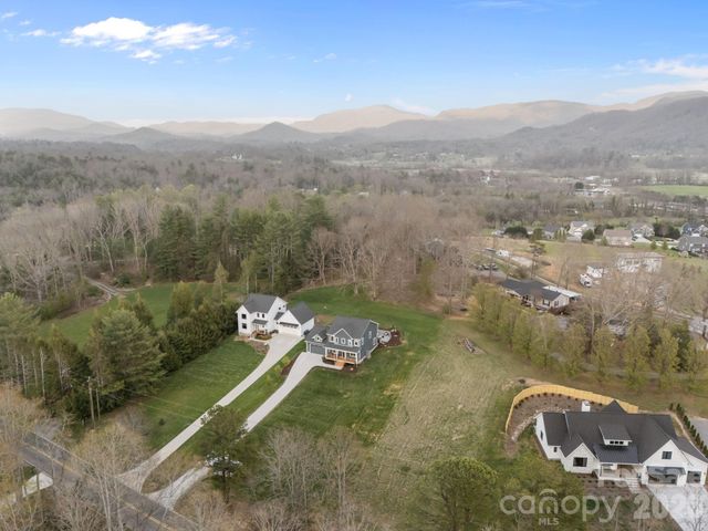234 Gravely Branch Road, Fletcher, NC 28732