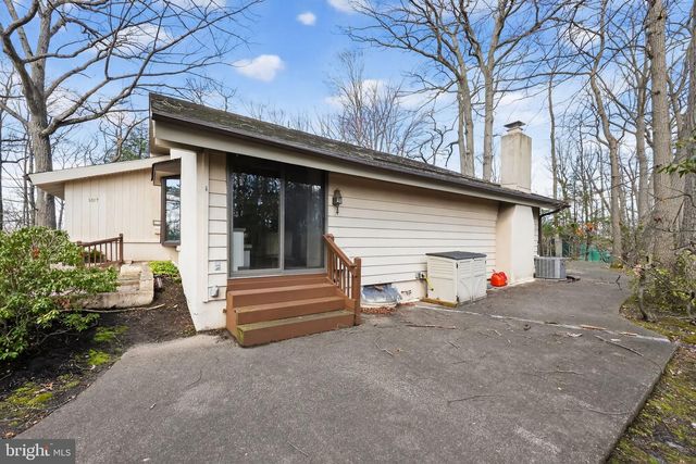 1017 OWL LN, Cherry Hill, NJ 08003