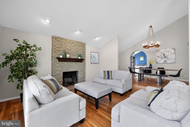 1017 OWL LN, Cherry Hill, NJ 08003