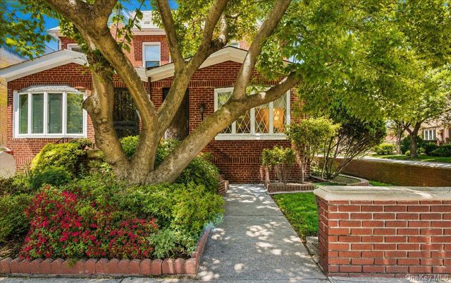 85-65 67th Drive, Rego Park, NY 11374