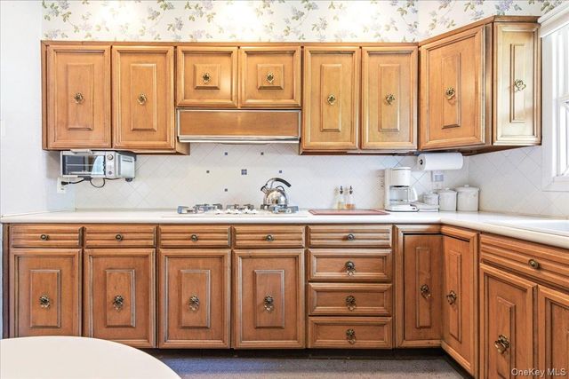 85-65 67th Drive, Rego Park, NY 11374