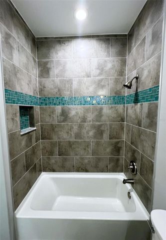 250 ROTONDA BOULEVARD E, Rotonda West, FL 33947