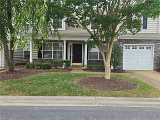 1603 Waters Edge LN, Suffolk, VA 23435