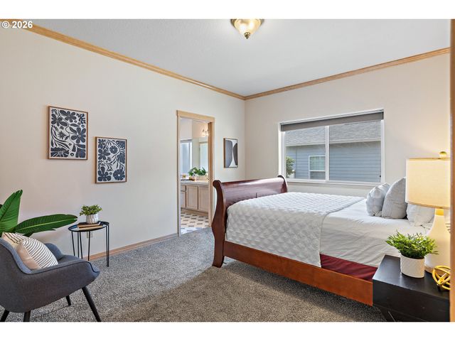 1012 Ne MULTNOMAH Dr, Fairview, OR 97024