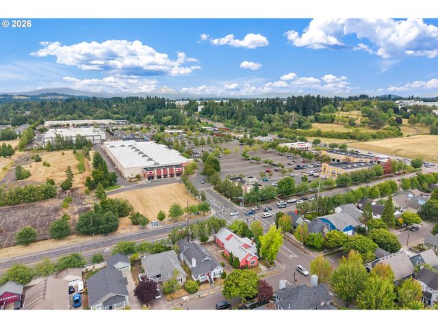 1012 Ne MULTNOMAH Dr, Fairview, OR 97024
