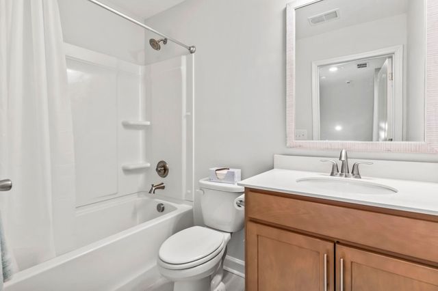 2049 Great Blue Heron Dr., Little River, SC 29566