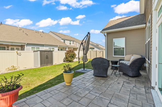 2049 Great Blue Heron Dr., Little River, SC 29566