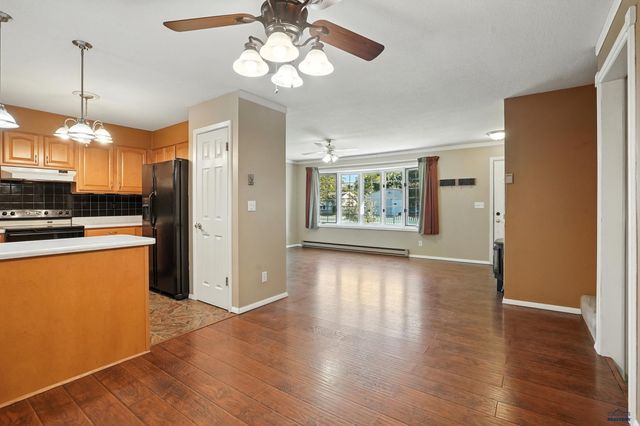 4708 HOWIE DR, Rapid City, SD 57702