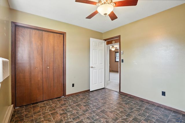 4708 HOWIE DR, Rapid City, SD 57702