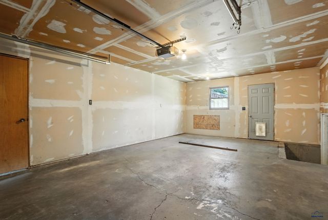 4708 HOWIE DR, Rapid City, SD 57702