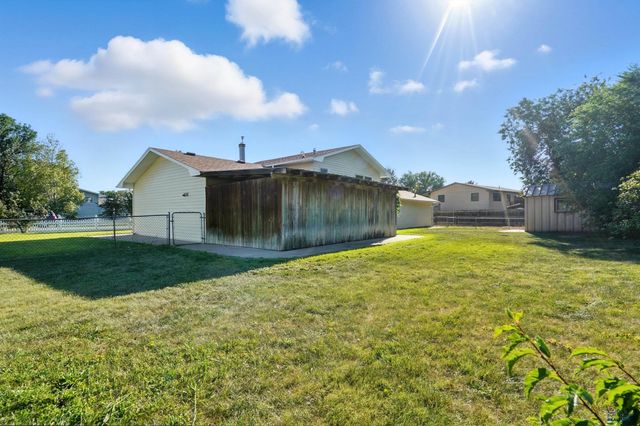 4708 HOWIE DR, Rapid City, SD 57702