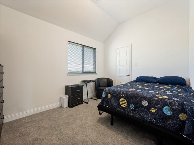 6048 Mango Drive, Sanger, TX 76266
