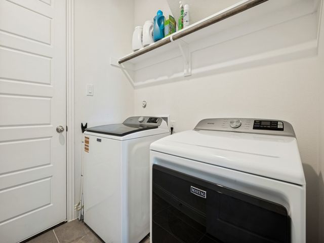 6048 Mango Drive, Sanger, TX 76266