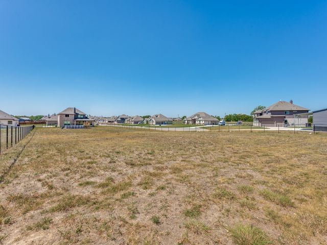 6048 Mango Drive, Sanger, TX 76266