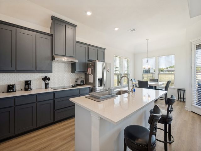 6048 Mango Drive, Sanger, TX 76266
