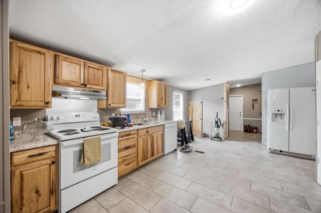 896 Ponderosa Drive, Soddy Daisy, TN 37379