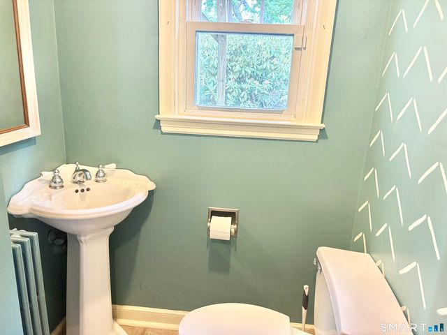 68 Princeton Street, Manchester, CT 06042