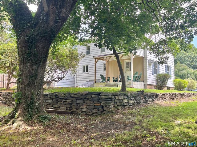 68 Princeton Street, Manchester, CT 06042