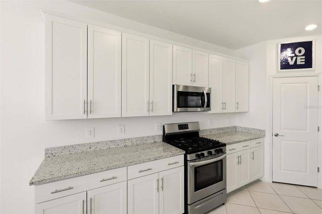 15532 WHITE LINEN DRIVE, Bradenton, FL 34211