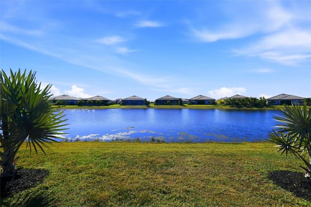 15532 WHITE LINEN DRIVE, Bradenton, FL 34211