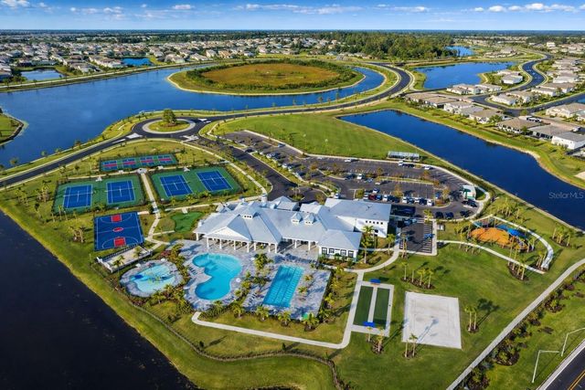 15532 WHITE LINEN DRIVE, Bradenton, FL 34211