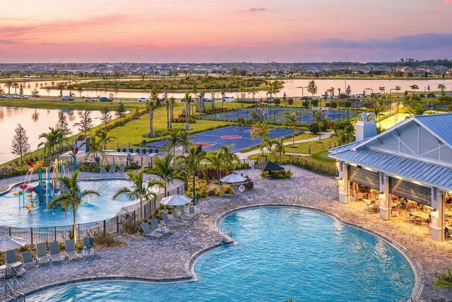 15532 WHITE LINEN DRIVE, Bradenton, FL 34211