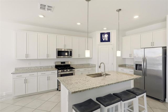 15532 WHITE LINEN DRIVE, Bradenton, FL 34211