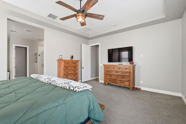 10702 E Lumiere Avenue, Mesa, AZ 85212