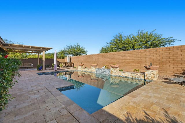 10702 E Lumiere Avenue, Mesa, AZ 85212
