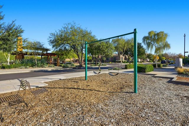 10702 E Lumiere Avenue, Mesa, AZ 85212