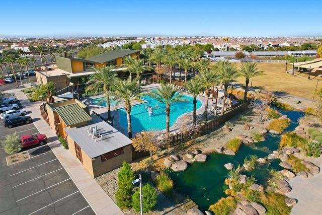10702 E Lumiere Avenue, Mesa, AZ 85212