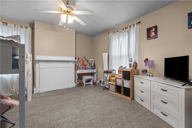 125 Richland Ave, Canonsburg, PA 15317