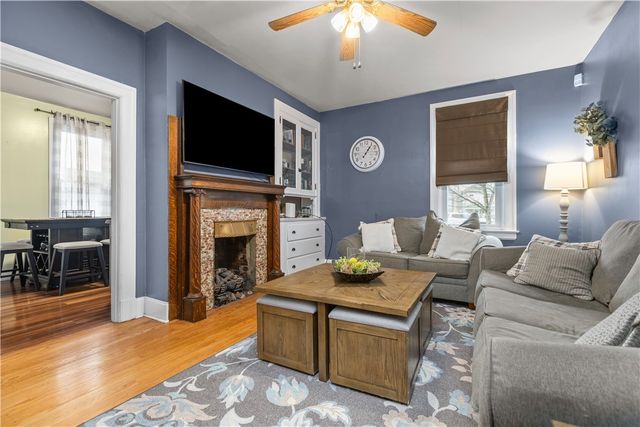 125 Richland Ave, Canonsburg, PA 15317