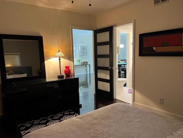 1950 N Andrews Avenue 103d, Wilton Manors, FL 33311