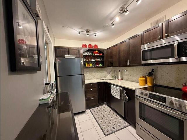 1950 N Andrews Avenue 103d, Wilton Manors, FL 33311