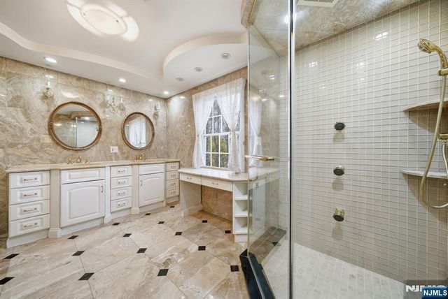 319 Truman Drive, Cresskill, NJ 07626