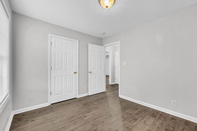 356 Donna Dr, Clarksville, TN 37042