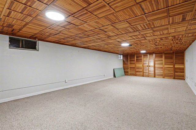 244 Downey Drive, Benton Harbor, MI 49022