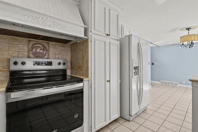 244 Downey Drive, Benton Harbor, MI 49022